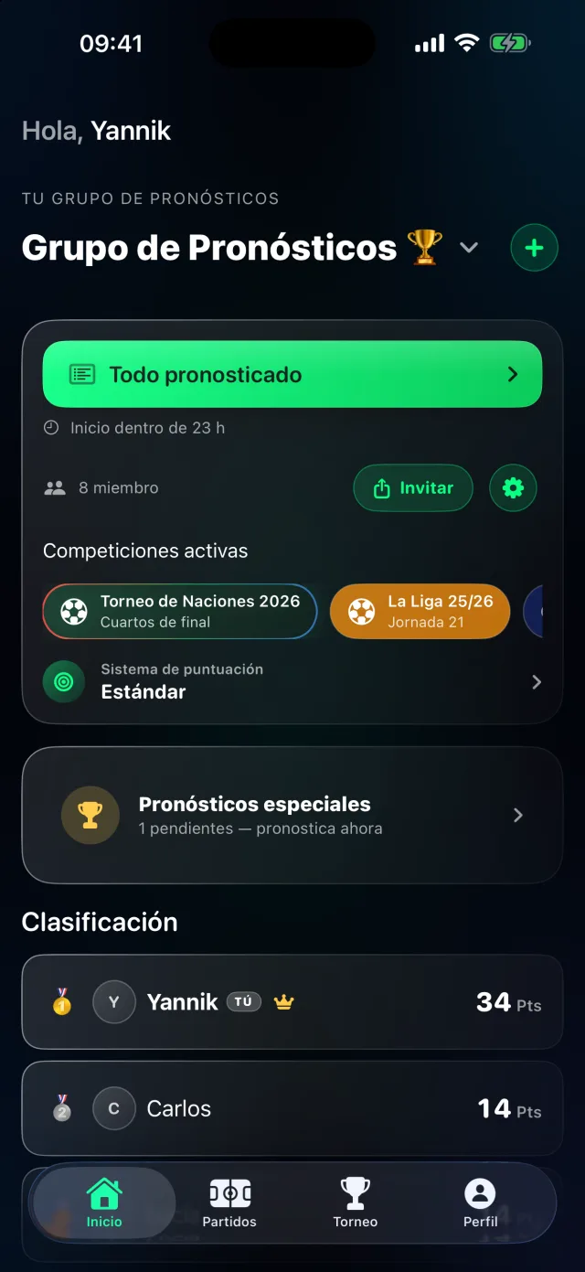 Vista general del grupo de porra en la app Tippr con la hoja de invitación para compartir el código
